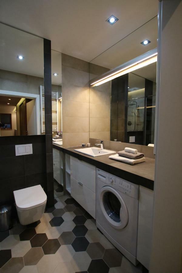 Apartament "Park Lotnikow" Krakkó Kültér fotó