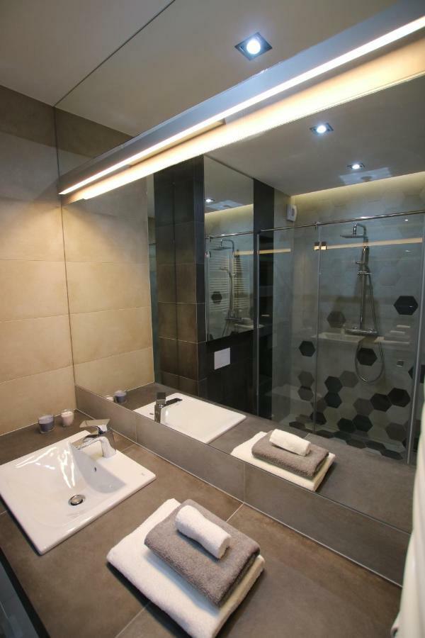 Apartament "Park Lotnikow" Krakkó Kültér fotó